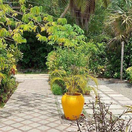 Chez Mera Self Catering La Digue Exterior foto